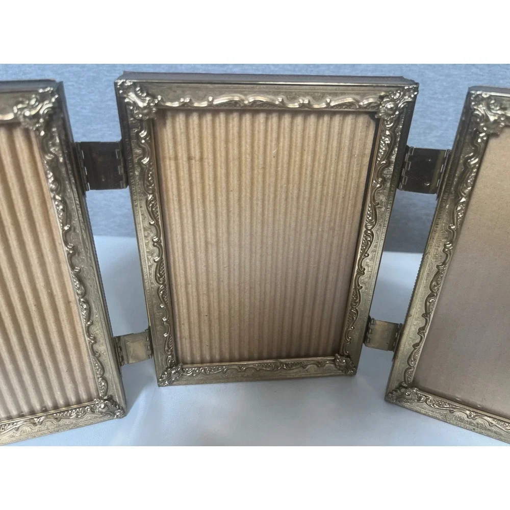 Vintage Gold Ornate Triple Folding Picture Frame Triptych Hinged Metal 5x7